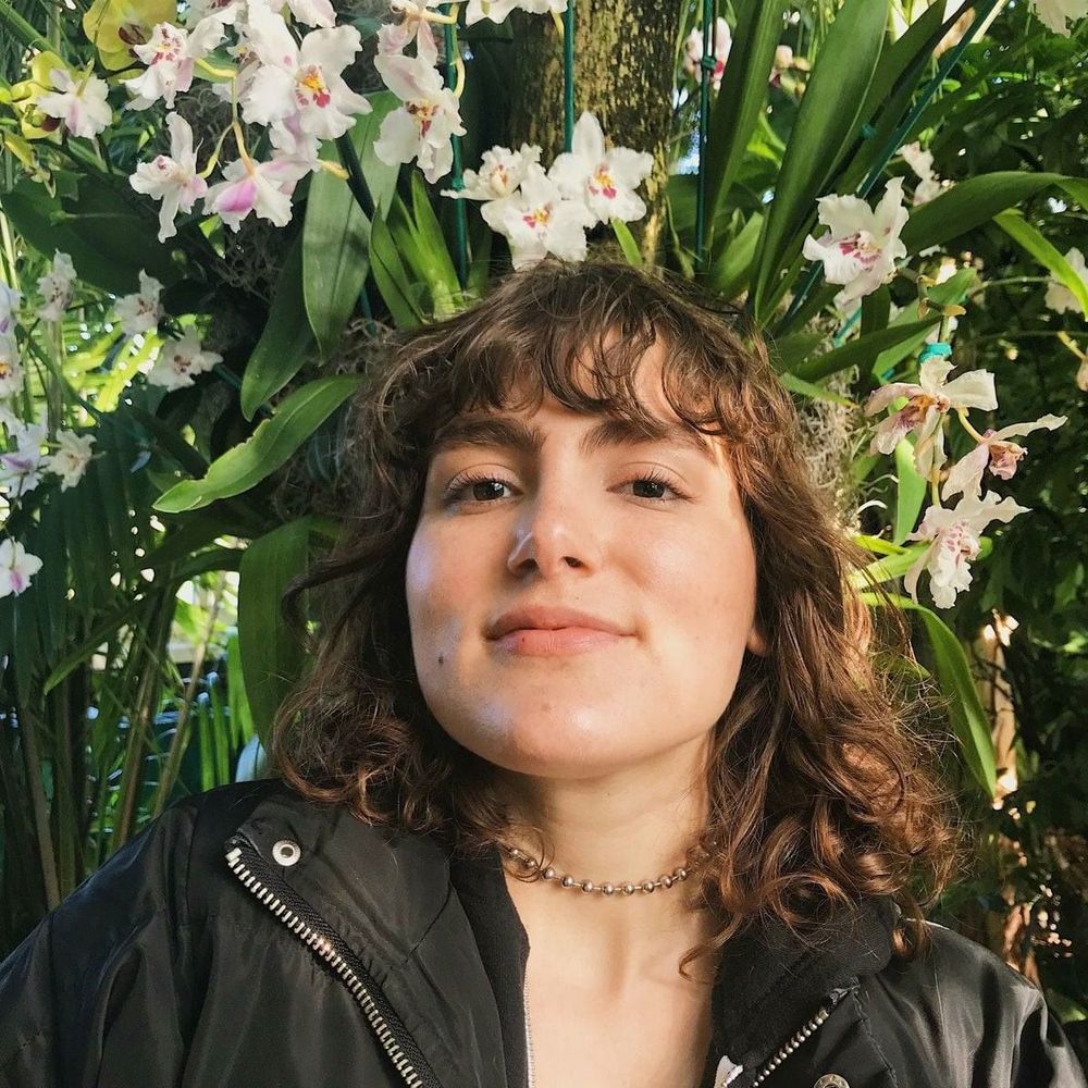 Meet your Posher, Paola
